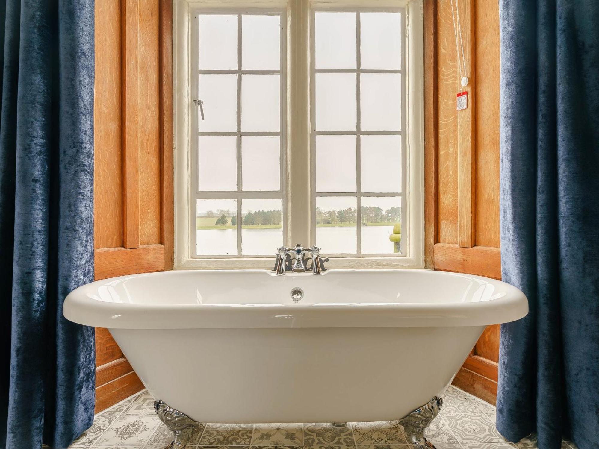 Whittle Dene Reservoir House Villa Wall Houses Екстериор снимка